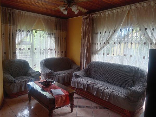 4 Bedroom Property for Sale in Haven Hills Eastern Cape
